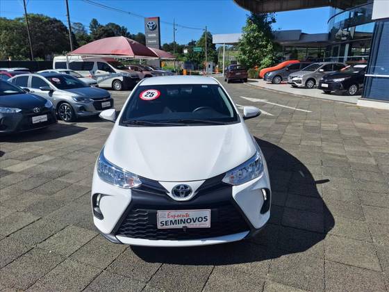 TOYOTA YARIS 1.5 16V FLEX SEDAN XL MULTIDRIVE